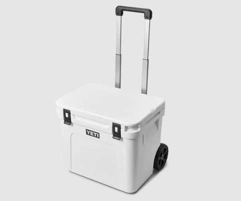 Cooler Roadie Wheeled 60 White