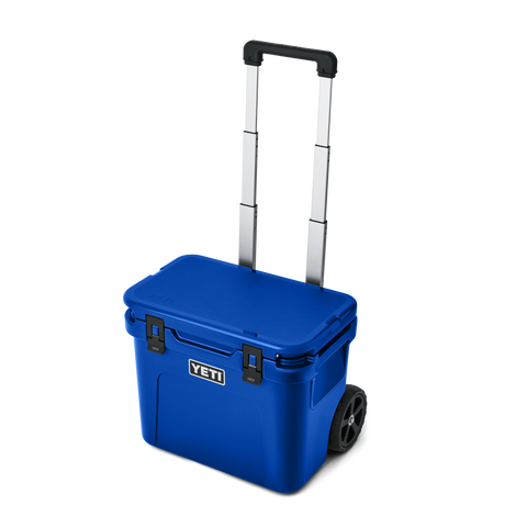 Roadie 32 Wheeled Cooler Royal Blue